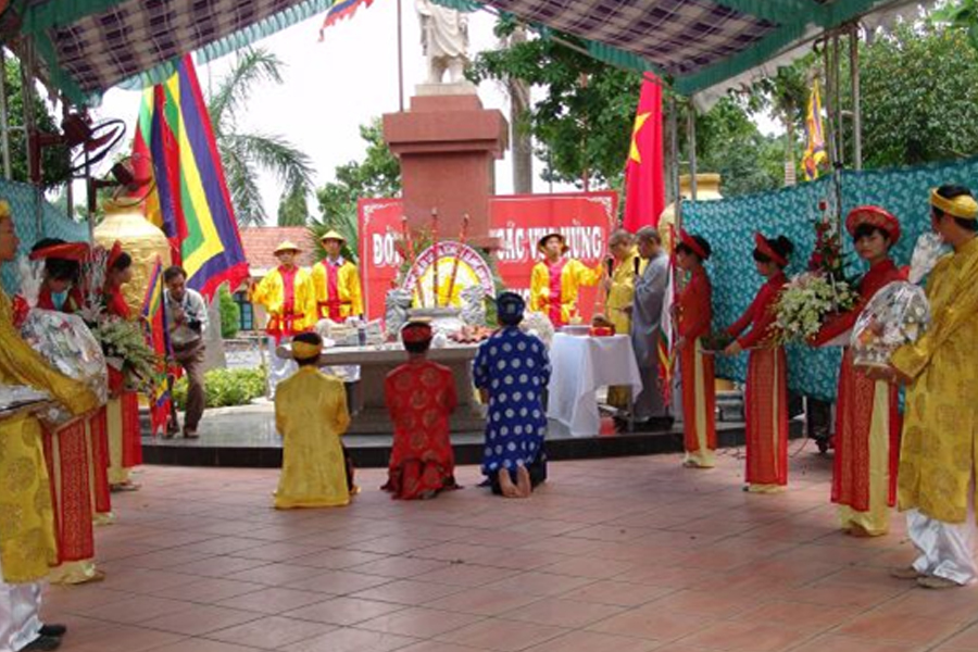 Giỗ tổ Hùng Vương mùng 10 tháng 3 năm 2014 4 8