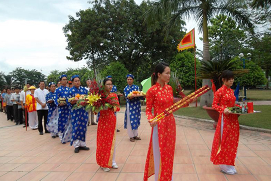 Giỗ tổ Hùng Vương mùng 10 tháng 3 năm 2012 5 6