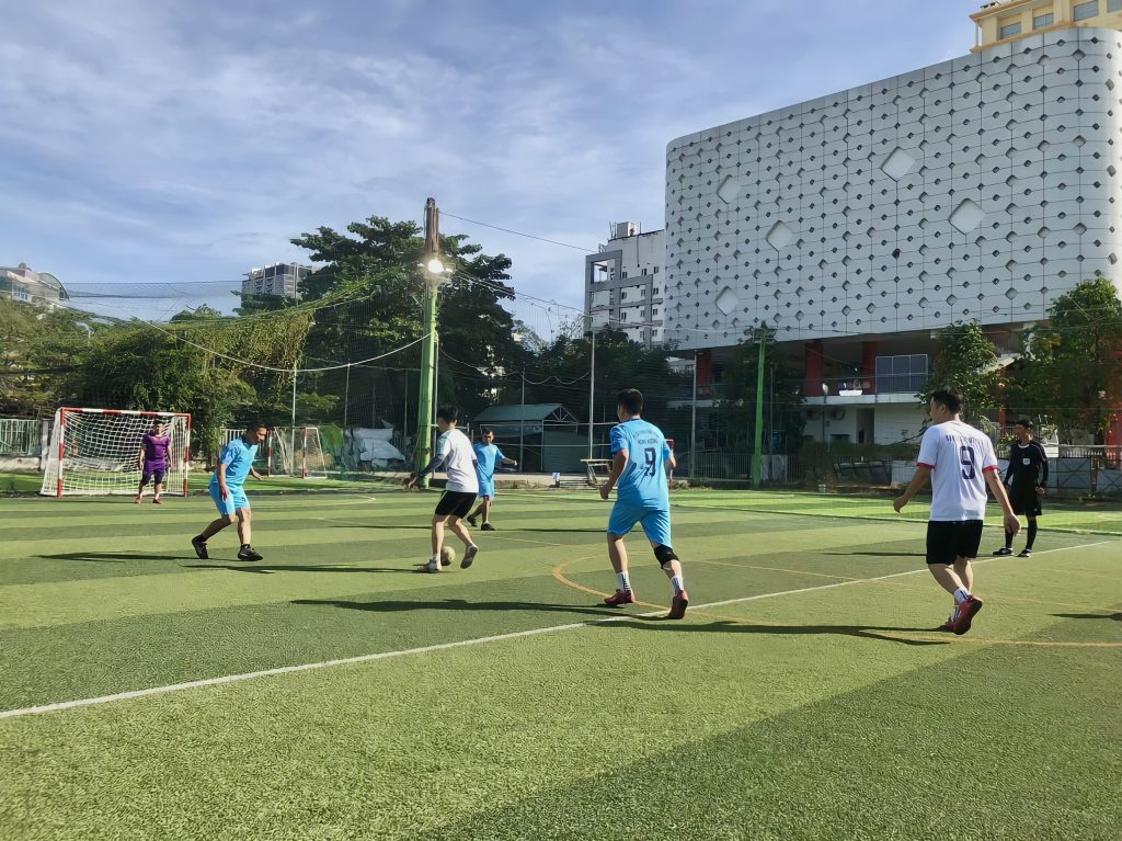 GIẢI BÓNG ĐÁ TỨ HÙNG CÁN BỘ ĐOÀN QUẬN 10 160295e8c3410c1f555021
