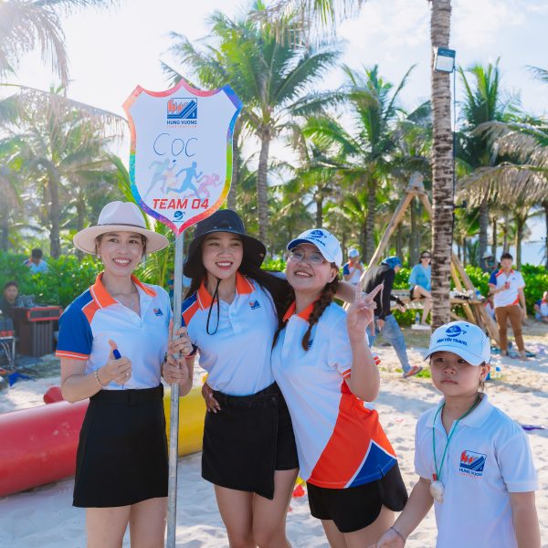 Hùng Vương Construction: Tăng nhiệt huyết và đoàn kết cùng chương trình Team building “Vượt sóng ra khơi – Vươn tầm cao mới” doi coc