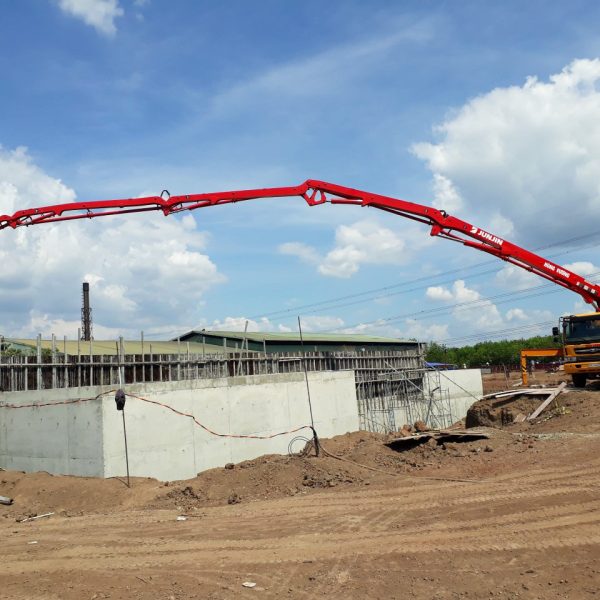 Bê tông tươi: Đặc tính kỹ thuật và ưu điểm nổi bật trong xây dựng nha may xu ly rac binh phuoc xanh