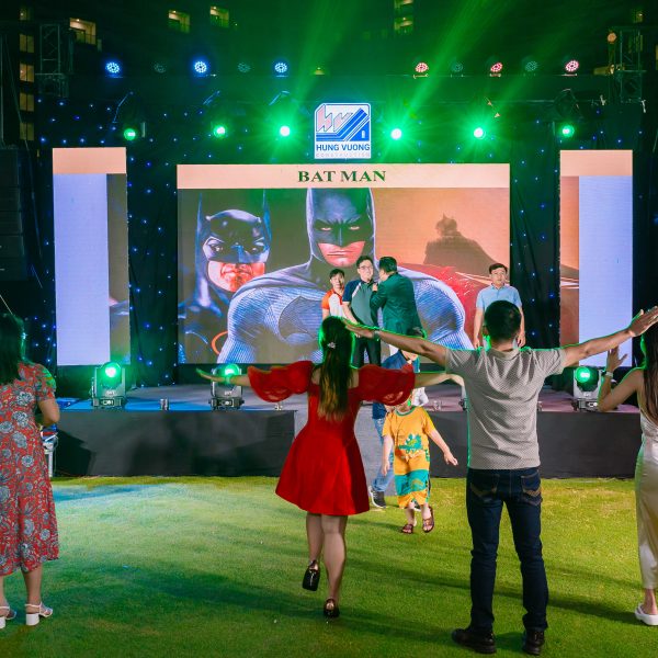 Hùng Vương Construction: Tăng nhiệt huyết và đoàn kết cùng chương trình Team building “Vượt sóng ra khơi – Vươn tầm cao mới” tro choi3