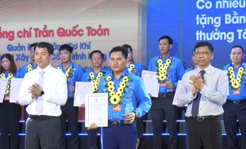 Lễ trao tặng Giải thưởng Nguyễn Đức Cảnh lần thứ IV – 2023 giai thuong nguyen duc canh 2