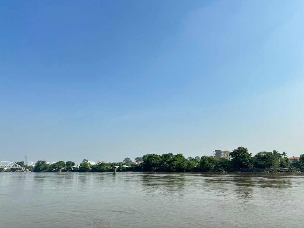 Khởi công dự án Kè chống sạt lở bờ sông Đồng Nai khoi cong du an ke chong sat lo bo song dong nai 7