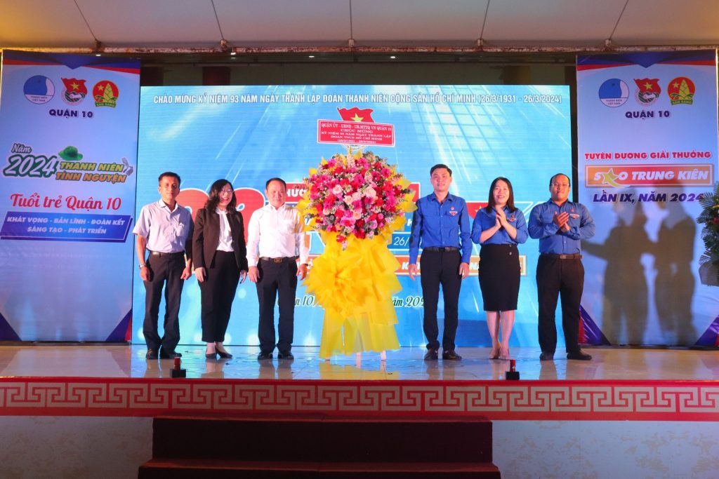 Công ty Hùng Vương tham gia họp mặt kỷ niệm 93 năm ngày thành lập TNCS Hồ Chí Minh hop mat ky niem 93 nam ngay thanh lap tncs ho chi minh 1