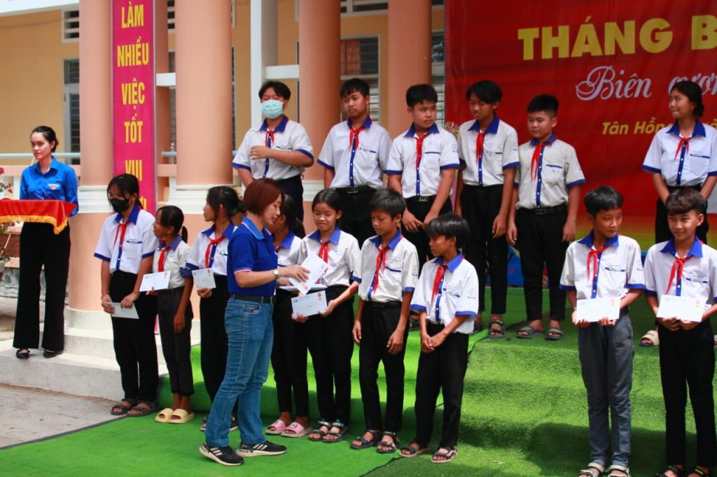 Chương trình tháng ba Biên giới - biên cương tổ quốc tôi chuong trinh thang ba bien gioi bien cuong to quoc toi 3
