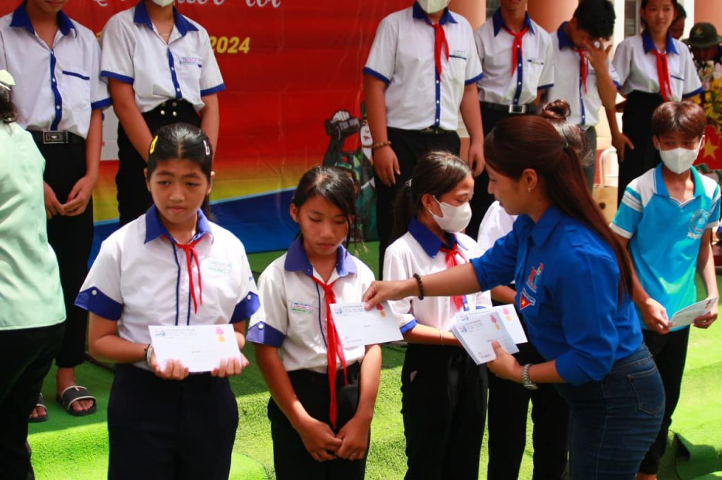 Chương trình tháng ba Biên giới - biên cương tổ quốc tôi chuong trinh thang ba bien gioi bien cuong to quoc toi 5