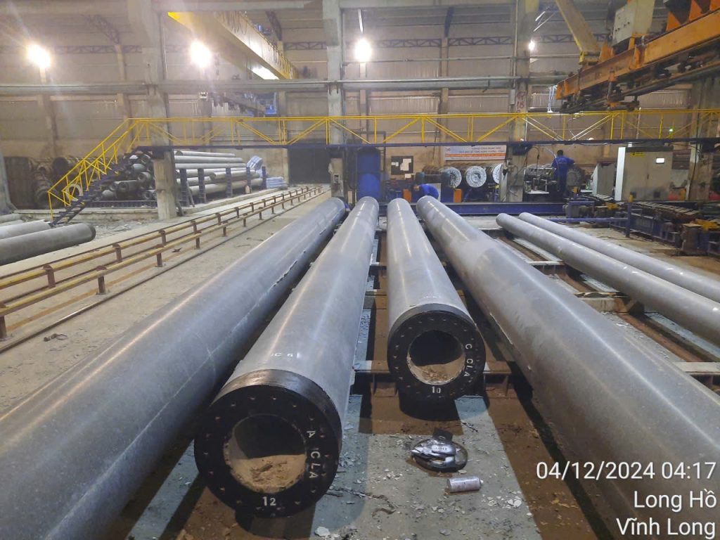 Nhà máy bê tông Hùng Vương - Vĩnh Long: Cung cấp cọc cho dự án cao tốc Châu Đốc - Cần Thơ - Sóc Trăng 470141380 606840078354045 4513671603404658746 n