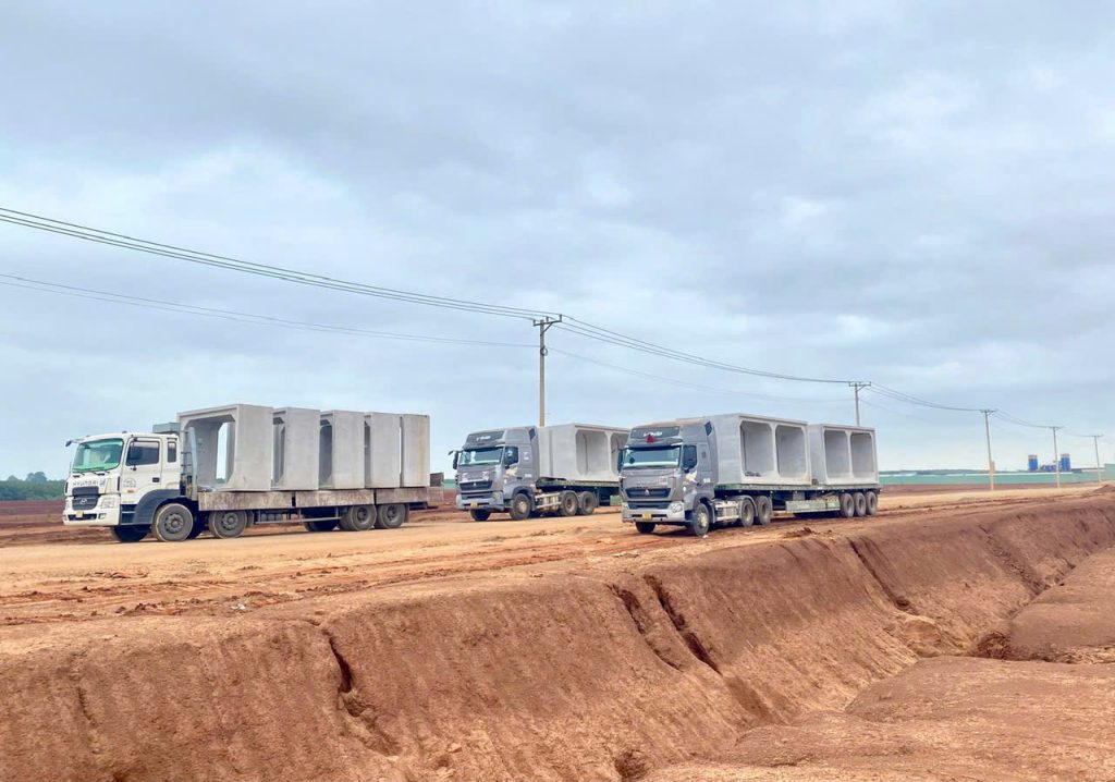 Nhà máy BTĐS Hùng Vương - Vĩnh Cửu: Cung Cấp Cống Hộp Cho Dự Án Sân Bay Long Thành nha may btds hung vuong vinh cuu cung cap cong hop cho du an san bay long thanh 2