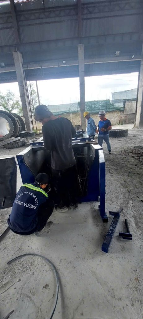Dải phân cách là gì? Các loại dải phân cách hiện nay khuon dai phan cach