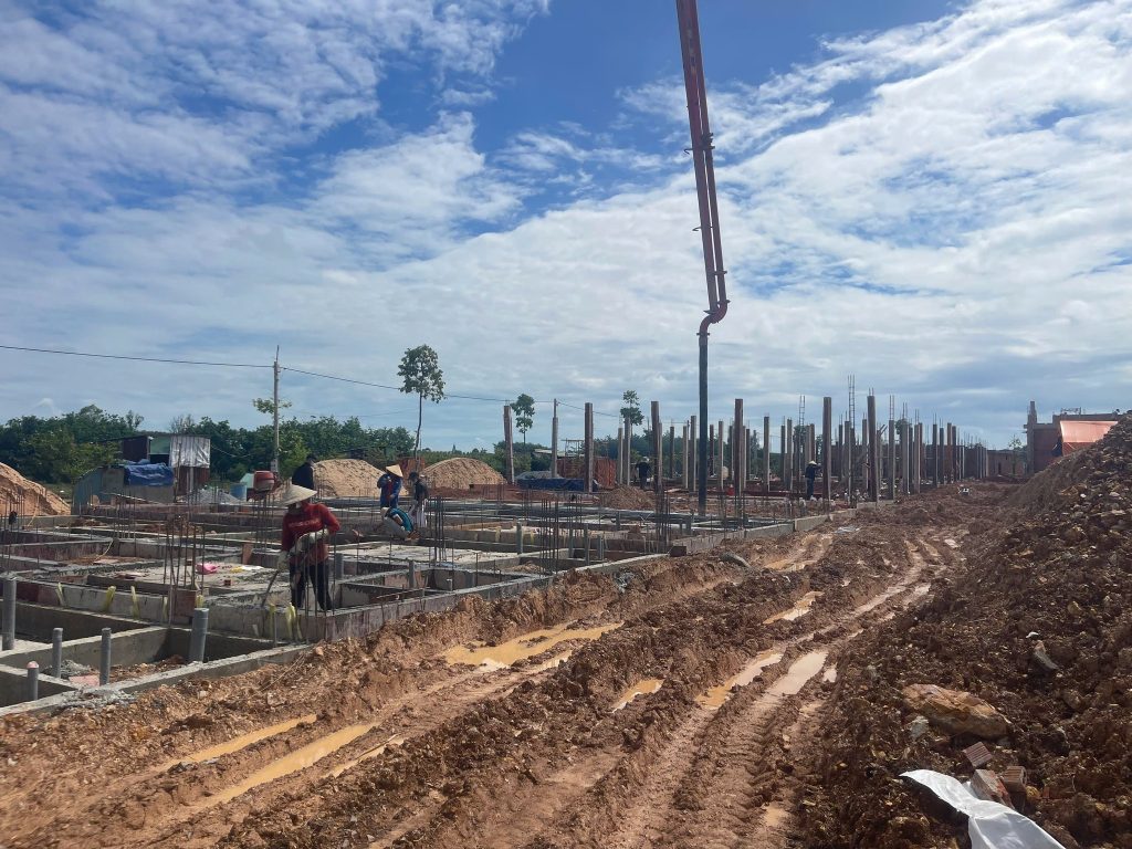 Cung cấp bê tông tươi cho công trình Khu dân cư Thái Công cung cap be tong tuoi cho cong trinh khu dan cu thai cong 5