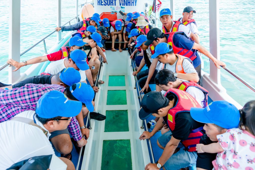 Công Ty Hùng Vương Tổ Chức Du Lịch Ninh Chữ Kết Hợp Teambuilding & Gala Dinner 2025 cong ty hung vuong to chuc du lich ninh chu ket hop teambuilding gala dinner 2025 1