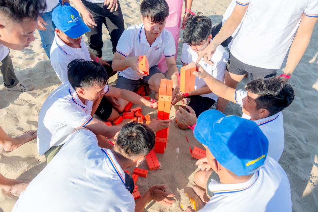 Công Ty Hùng Vương Tổ Chức Du Lịch Ninh Chữ Kết Hợp Teambuilding & Gala Dinner 2025 cong ty hung vuong to chuc du lich ninh chu ket hop teambuilding gala dinner 2025 14