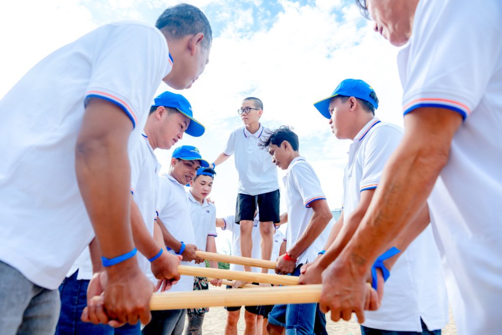 Công Ty Hùng Vương Tổ Chức Du Lịch Ninh Chữ Kết Hợp Teambuilding & Gala Dinner 2025 cong ty hung vuong to chuc du lich ninh chu ket hop teambuilding gala dinner 2025 6