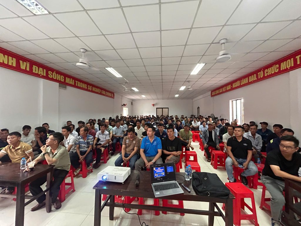 Công ty XDCT Hùng Vương: Tổ chức huấn luyện an toàn vệ sinh lao động cong ty xdct hung vuong to chuc huan luyen an toan ve sinh lao dong 3
