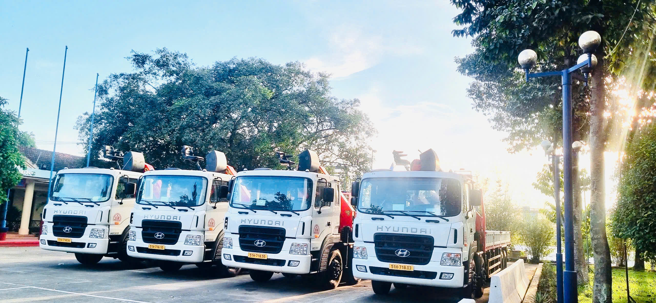 cong ty tien phong vinh cuu tiep nhan lo 5 xe hyundai gan cau 4