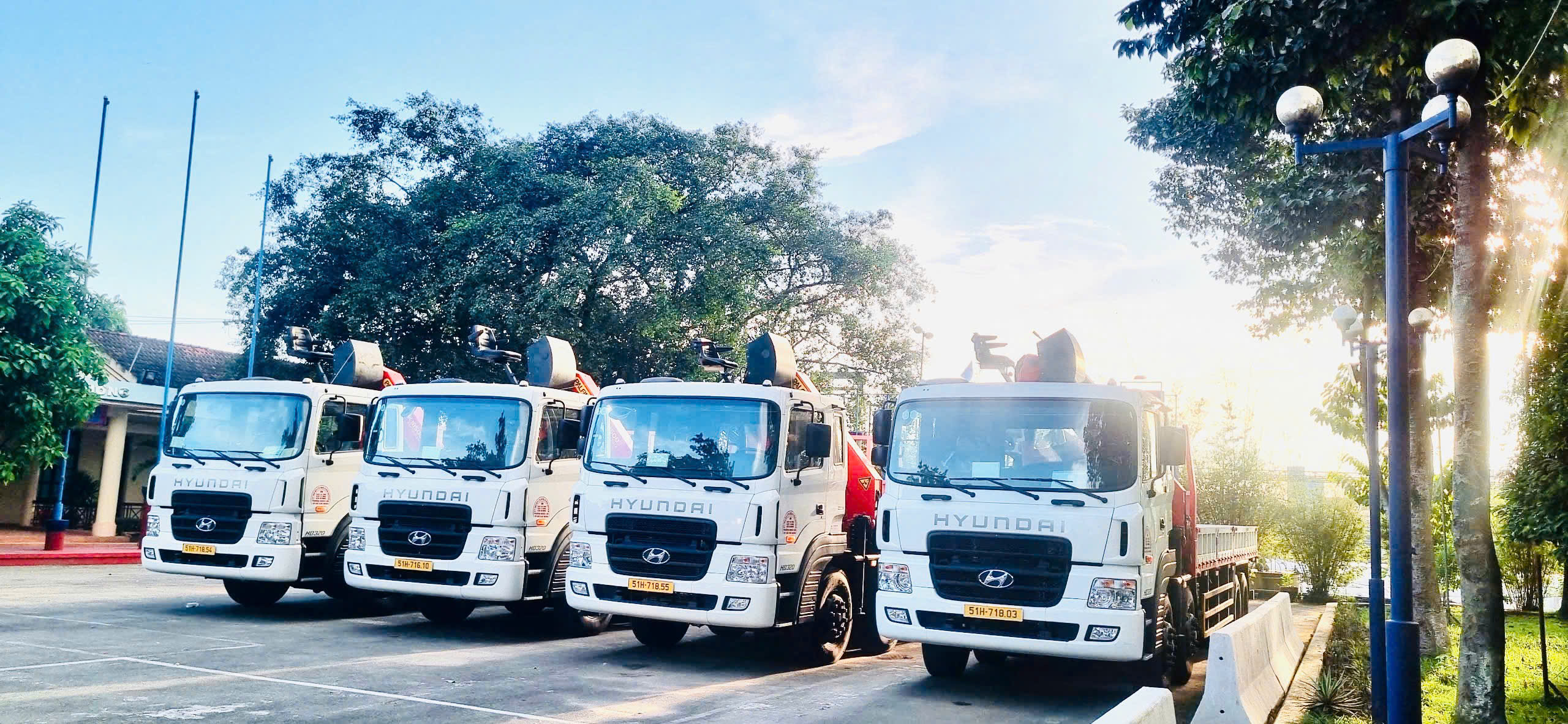 cong ty tien phong vinh cuu tiep nhan lo 5 xe hyundai gan cau 5