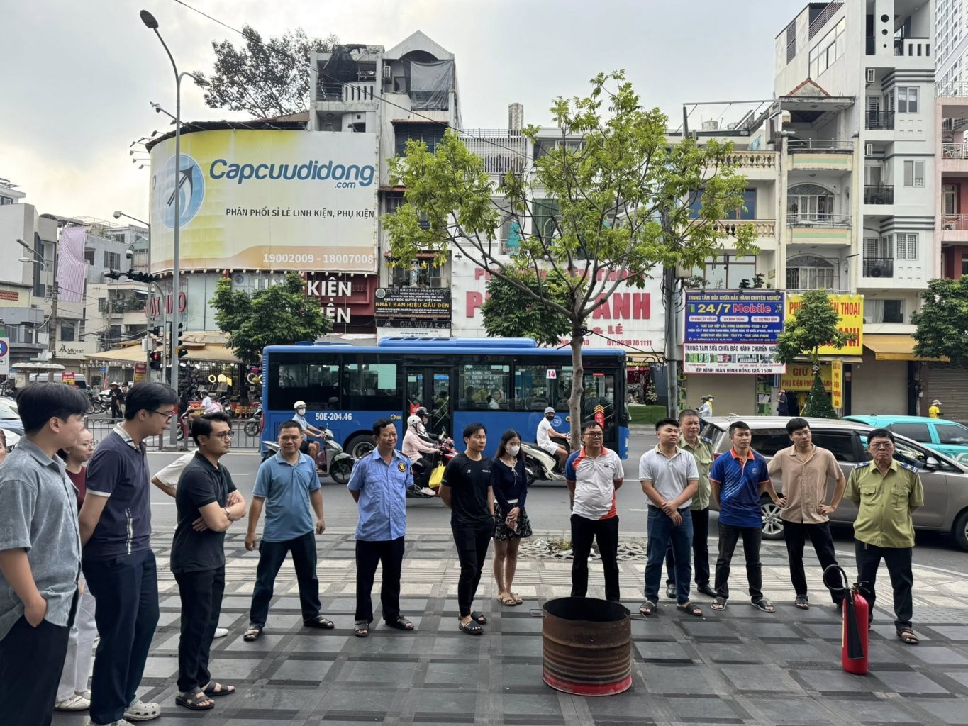 CÔNG TY HÙNG VƯƠNG DIỄN TẬP PHƯƠNG ÁN PHÒNG CHÁY CHỮA CHÁY VÀ CỨU NẠN CỨU HỘ cong ty hung vuong dien tap phuong an phong chay chua chay va cuu nan cuu ho 1