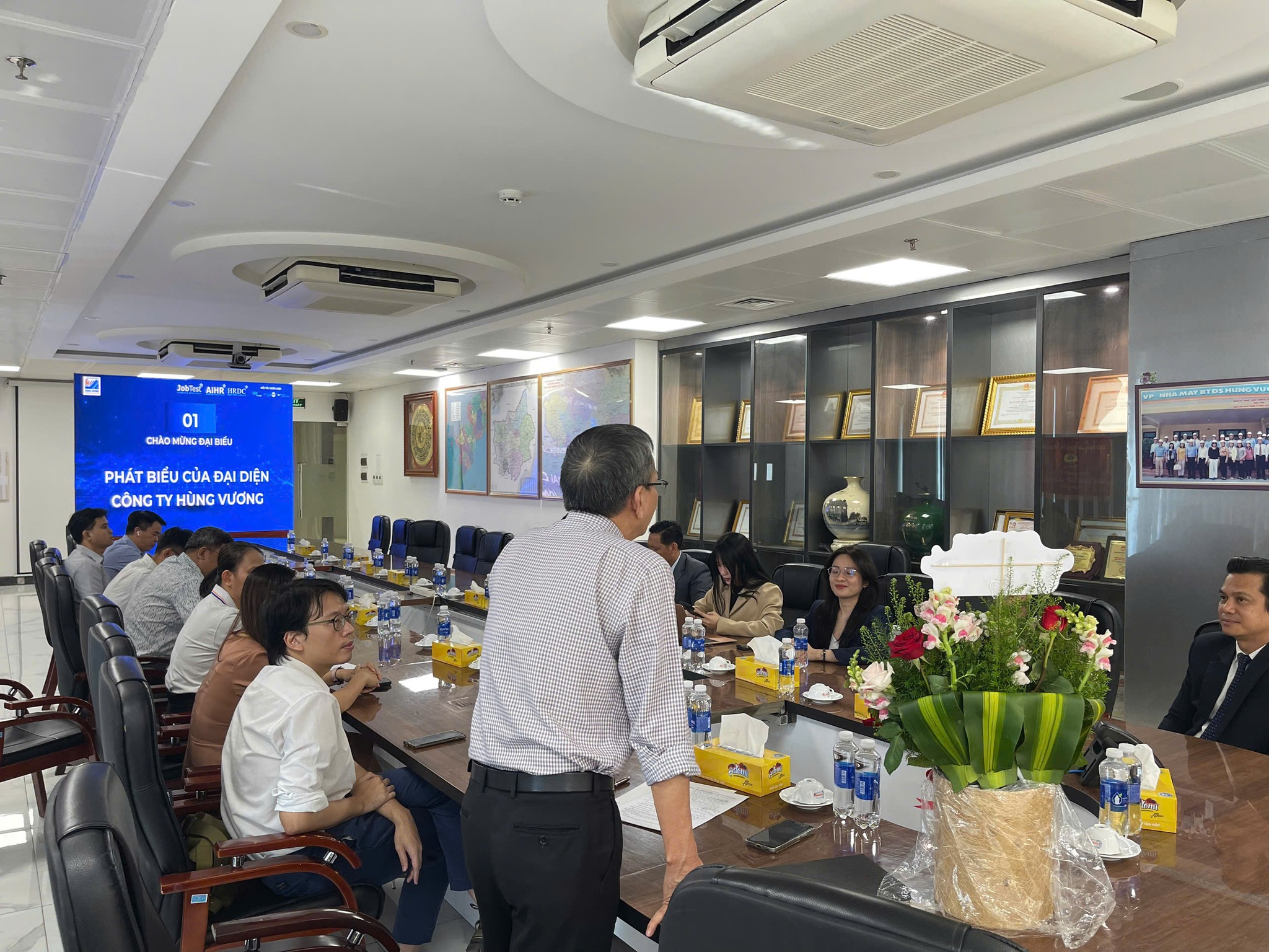 Công ty Hùng Vương - khởi động hành trình cải tiến vận hành cong ty hung vuong khoi dong hanh trinh cai tien van hanh 3