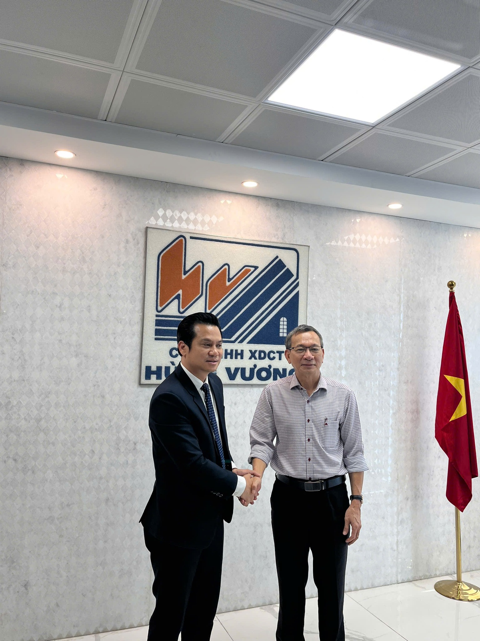 Công ty Hùng Vương - khởi động hành trình cải tiến vận hành cong ty hung vuong khoi dong hanh trinh cai tien van hanh 6