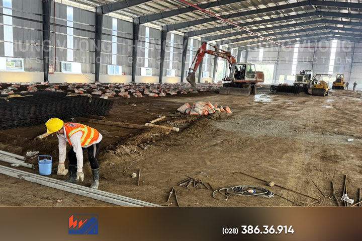 Đổ bê tông tươi chuyên nghiệp: Quy trình & báo giá 2026 ông trình đổ bê tông thực tế