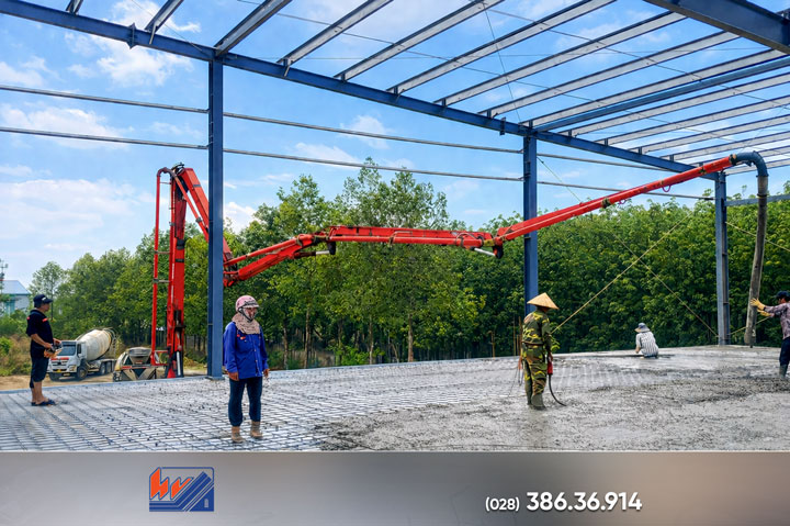 ĐỔ BÊ TÔNG KHÔNG CHỈ LÀ VẬT LIỆU – MÀ LÀ SỰ PHỐI HỢP CHÍNH XÁC do be tong khong chi la vat lieu ma la su phoi hop chinh xac 2