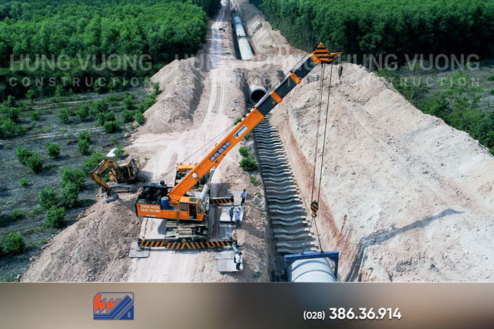 Ống Cống Bê Tông: Phân Loại, Cấu Tạo & Báo Giá 2026 Thi công lắp đặt ống cống bê tông công trình thực tế