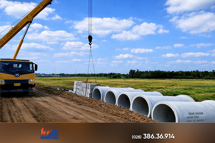 TRIỂN KHAI CUNG ỨNG CỐNG TRÒN BÊ TÔNG CHO DỰ ÁN ĐẠI HỌC BERJAYA – HÓC MÔN nhat ky giao hang trien khai cung ung cong tron be tong cho du an dai hoc berjaya hoc mon 3