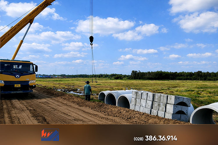 TRIỂN KHAI CUNG ỨNG CỐNG TRÒN BÊ TÔNG CHO DỰ ÁN ĐẠI HỌC BERJAYA – HÓC MÔN nhat ky giao hang trien khai cung ung cong tron be tong cho du an dai hoc berjaya hoc mon 4