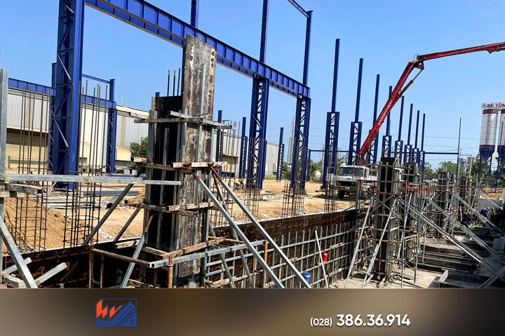 MỖI XE BÊ TÔNG – MỘT NHỊP TIẾN ĐỘ TẠI CÔNG TRÌNH PHÚ MỸ moi xe be tong mot nhip tien do tai cong trinh phu my 4