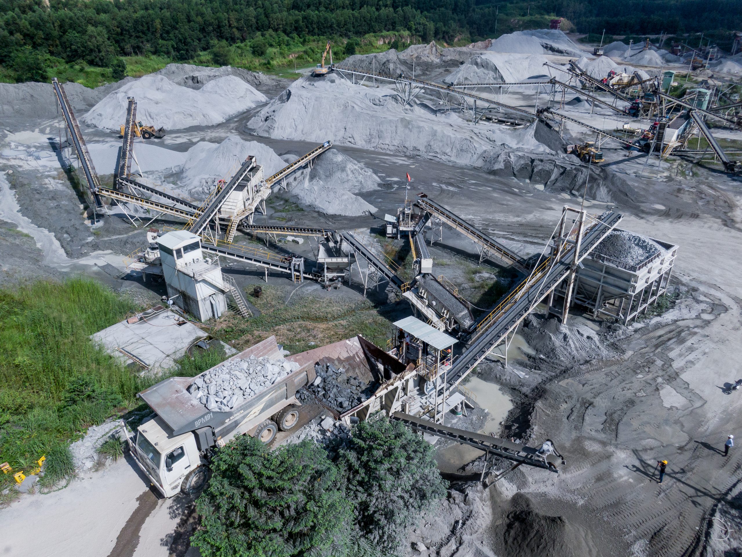 Sản xuất bê tông xanh – Hướng đi bền vững của Hùng Vương san xuat be tong xanh huong di ben vung cua hung vuong1 scaled