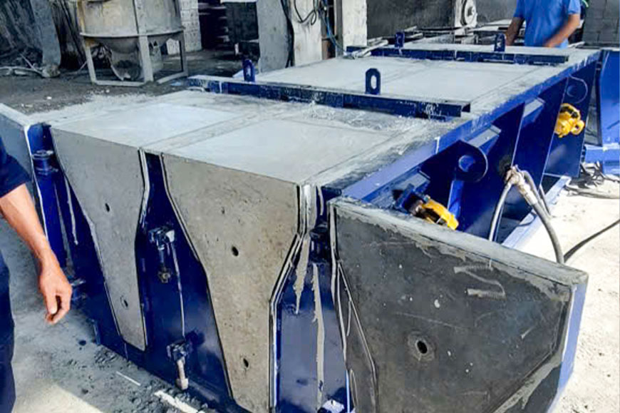 Dải phân cách bê tông đúc sẵn | Hùng Vương dai phan cach be tong duc san2